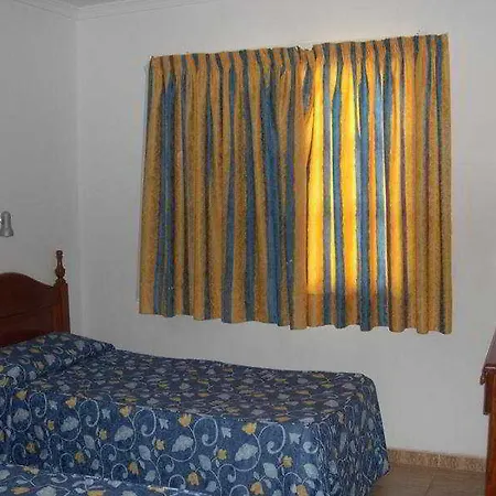 Rosamar Aparthotel 2*